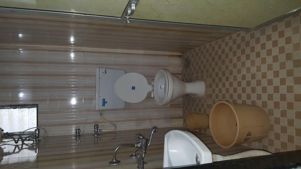 Hotel Al Mehraj Bombay Extérieur photo