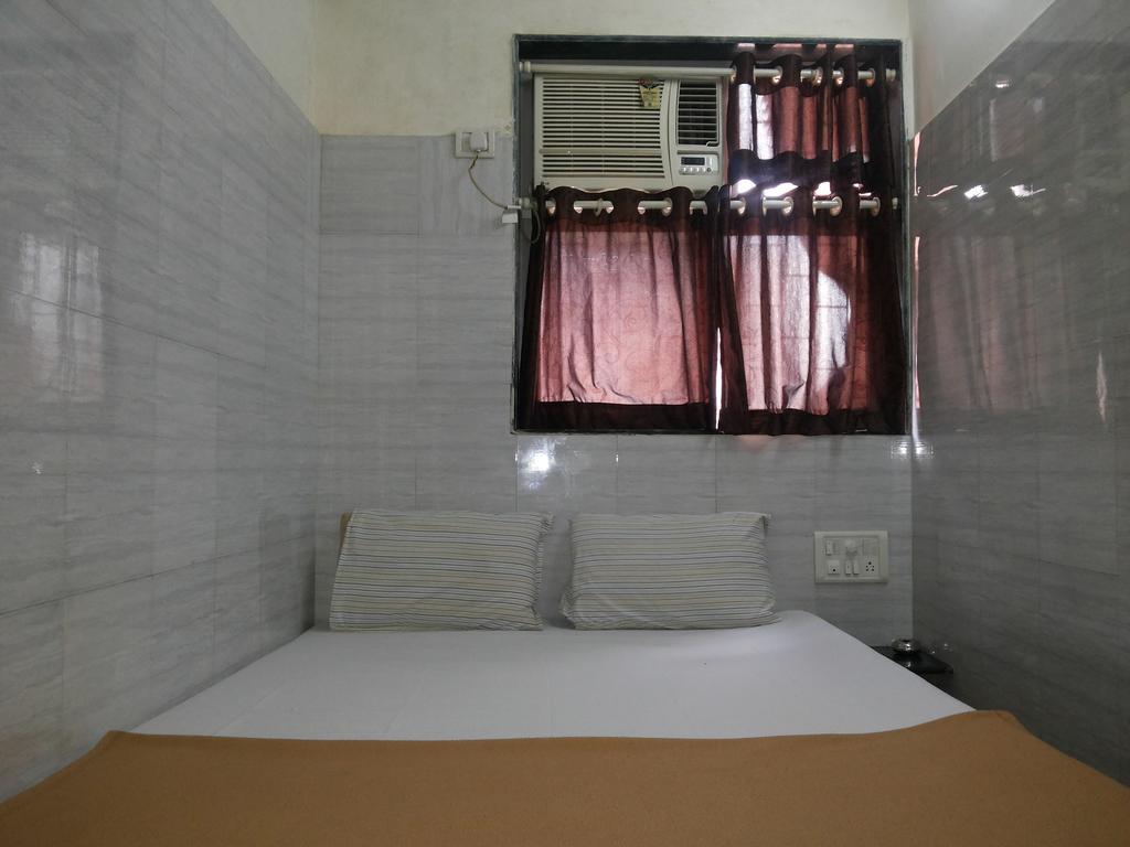 Hotel Al Mehraj Bombay Extérieur photo