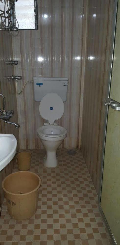 Hotel Al Mehraj Bombay Extérieur photo
